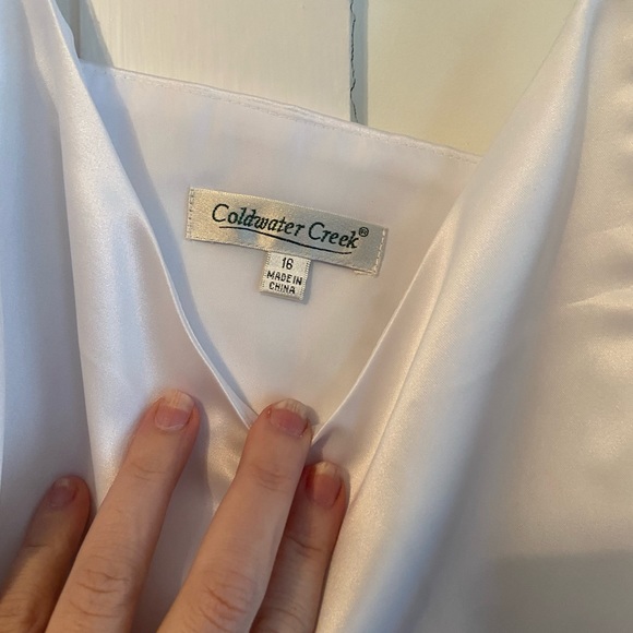 Never worn! Jacket with sheer sleeve and glitter detail. Comes with cami - Picture 5 of 7